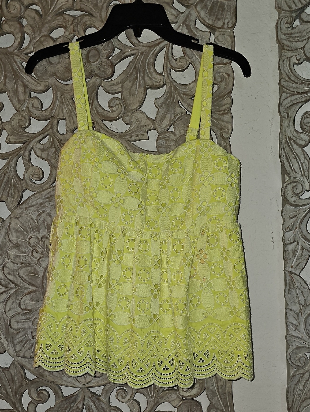 Lilly Pulitzer NWT Neon Yellow Eyelet Cami